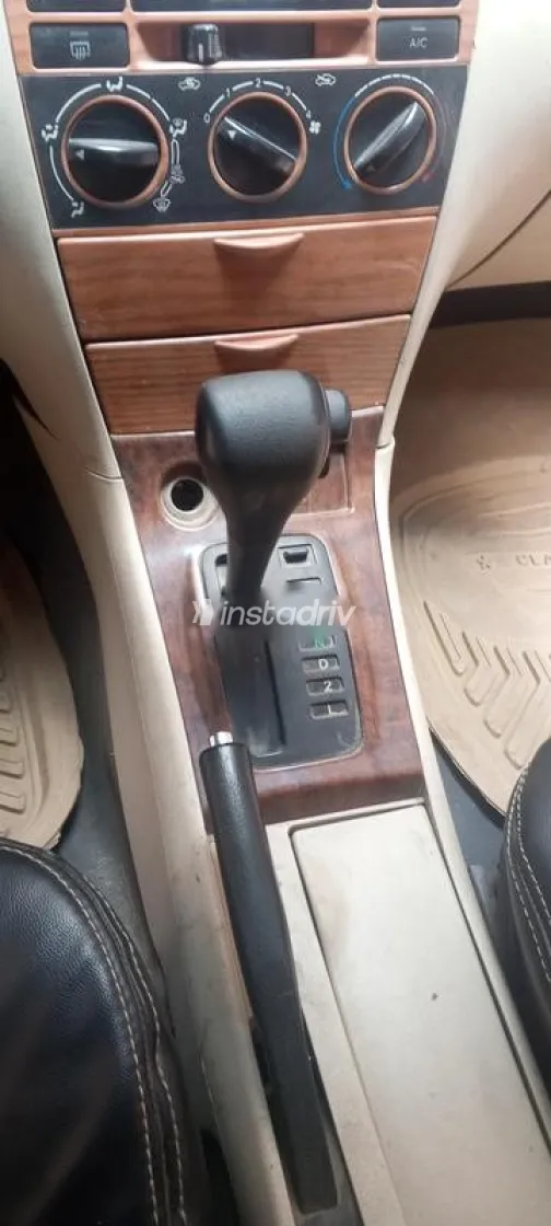 بى واى دى‬ F3 2015 أحمر غامق مستعملة للبيع - 7