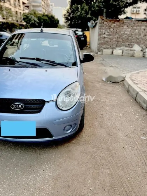 كيا بيكانتو 2011 سماوي مستعملة للبيع - 4