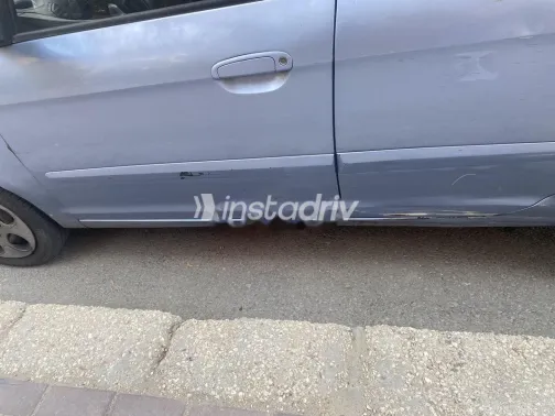 كيا بيكانتو 2011 سماوي مستعملة للبيع - 6