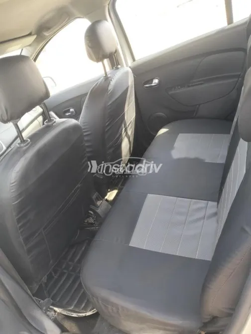 رينو سانديرو  ( ستيب  واى ) 2016 فضي مستعملة للبيع - 8