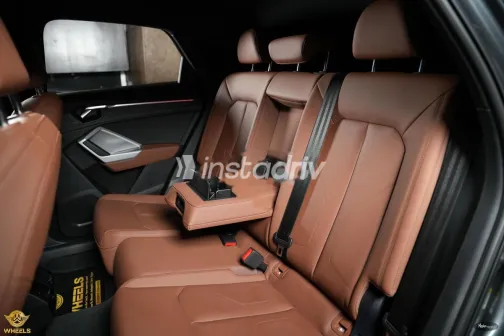 Audi Q3 2024 Gray Used for Sale - 6