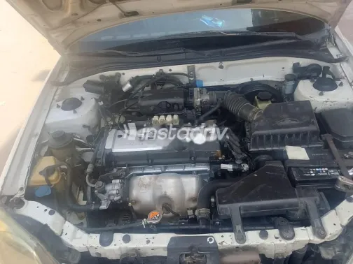 Hyundai Verna 2014 White Used for Sale - 3