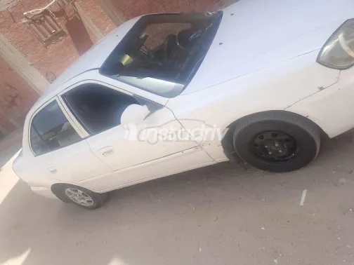 Hyundai Verna 2014 White Used for Sale - 9