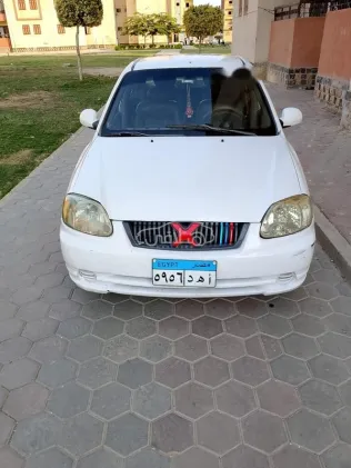 Hyundai Verna 2014 White Used for Sale