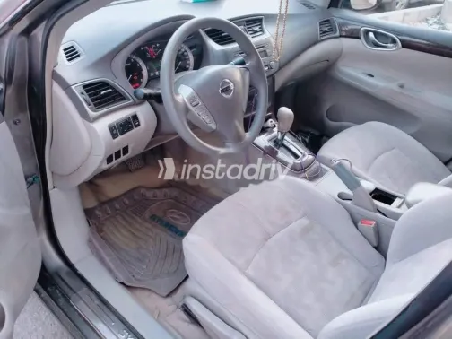 Nissan Sentra 2017 Bronze Used for Sale - 9