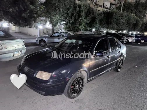 فولكس فاغن بورا 2001 أزرق غامق مستعملة للبيع - 3