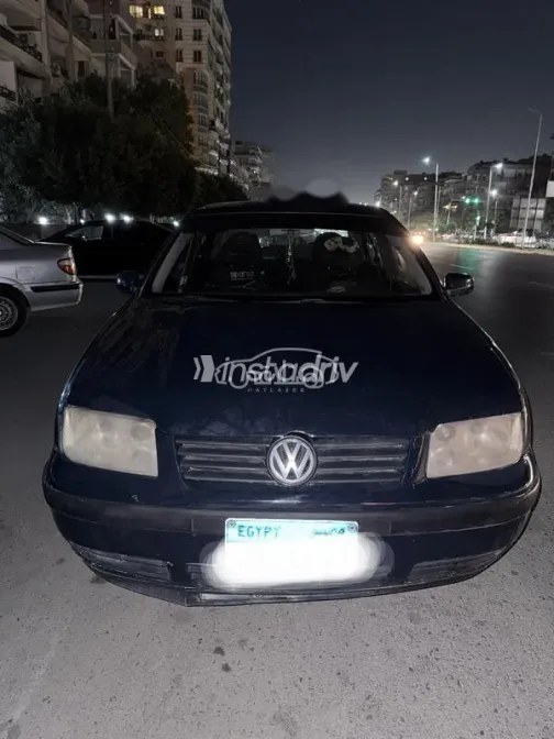 فولكس فاغن بورا 2001 أزرق غامق مستعملة للبيع - 9