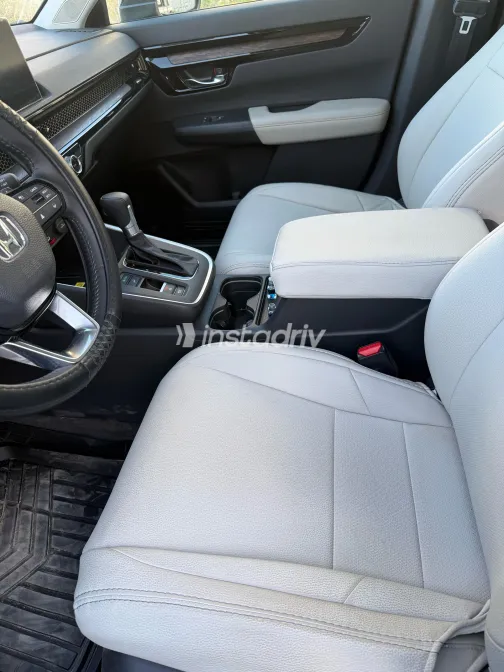 Honda CRV 2024 White Used for Sale - 5