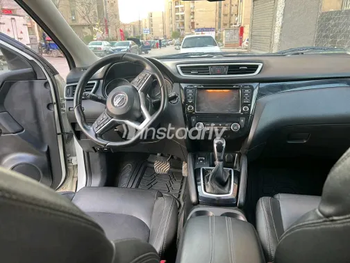 Renault Kadjar 2017 White Used for Sale - 6