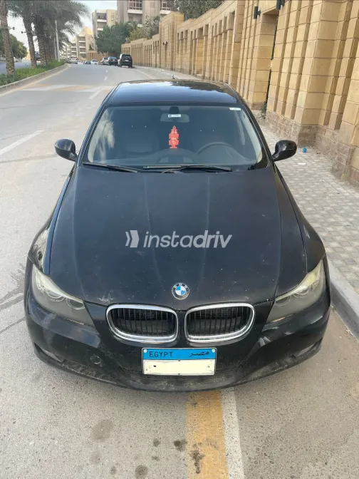 BMW 320 2010 White Used for Sale - 1