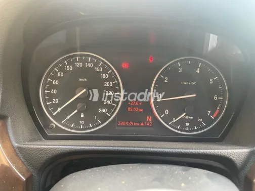 BMW 320 2010 White Used for Sale - 4