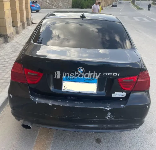 BMW 320 2010 White Used for Sale - 9
