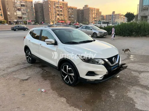 نيسان قشقاي 2018 أبيض مستعملة للبيع - 1