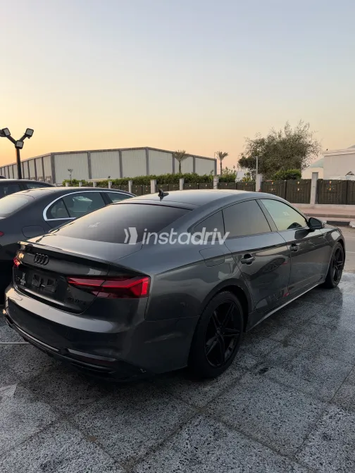 اودي A5 2022 أبيض مستعملة للبيع - 7