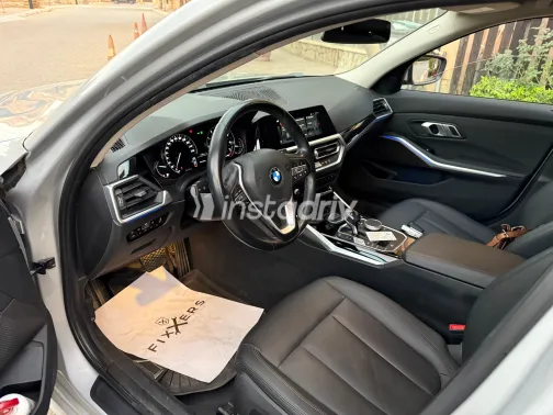 BMW 320 2020 White Used for Sale - 1