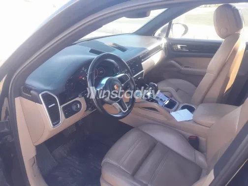 Porsche Cayenne 2020 White Used for Sale - 4