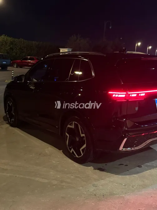 فولكس فاغن تيجون 2024 أبيض مستعملة للبيع - 5