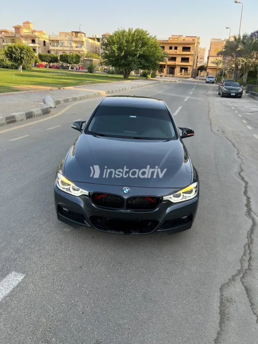 BMW 318 2016 White Used for Sale - 4