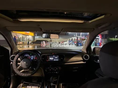 Kia Pegas 2020 White Used for Sale - 6