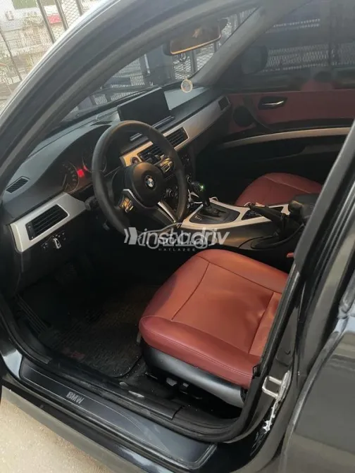 BMW 320 2010 Black Used for Sale - 4