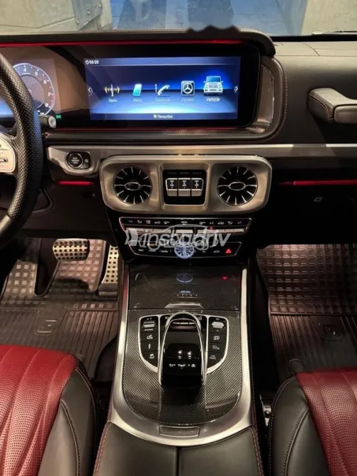 مرسيدس جي 63 ايه ام جى 2022 فضي مستعملة للبيع - 8