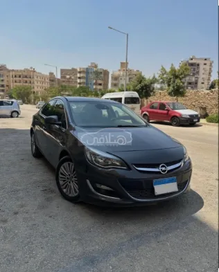 Opel Astra 2015 White Used for Sale