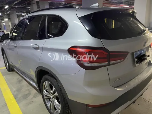 بي ام دبليو X1 2020 أبيض مستعملة للبيع - 6