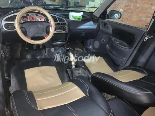 دايو لانوس 1999 ذهبي مستعملة للبيع - 5