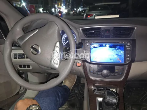 نيسان سنترا 2019 أبيض مستعملة للبيع - 4