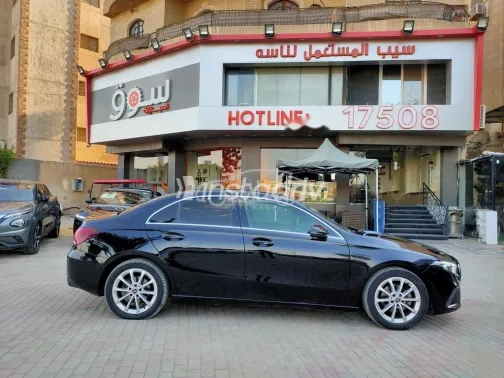 مرسيدس A 180 2020 أسود مستعملة للبيع - 3
