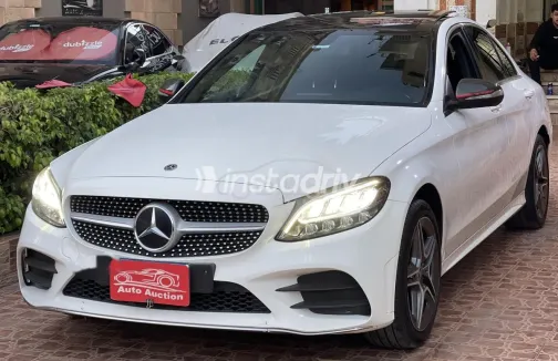 Mercedes C 180 2019 White Used for Sale - 2