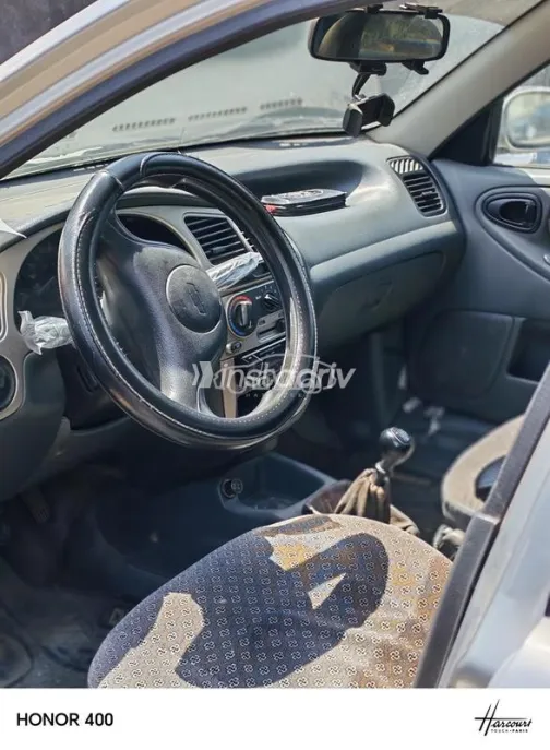 Chevrolet Lanos 2011 Silver Used for Sale - 5