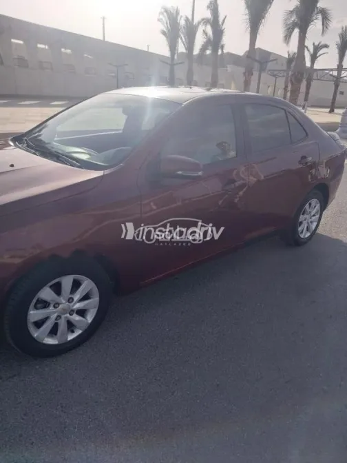 Chevrolet Optra 2021 White Used for Sale - 4