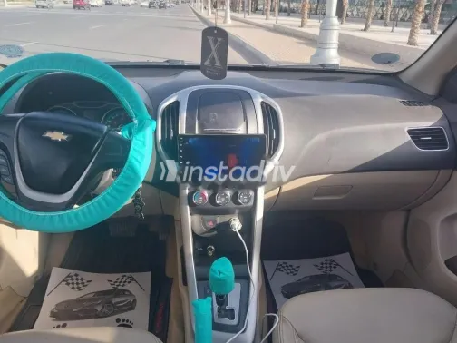 Chevrolet Optra 2021 White Used for Sale - 9