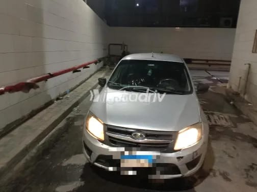 Lada Granta 2015 Silver Used for Sale - 1