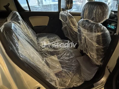 سوزوكى التو 2021 فضي مستعملة للبيع - 4