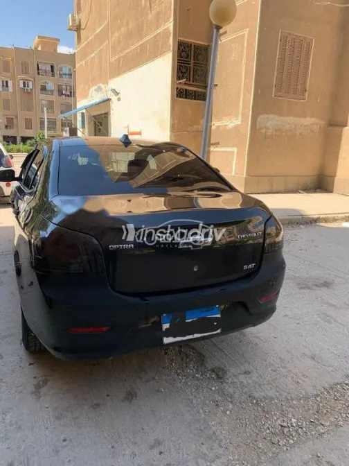 Chevrolet Optra 2021 White Used for Sale - 4