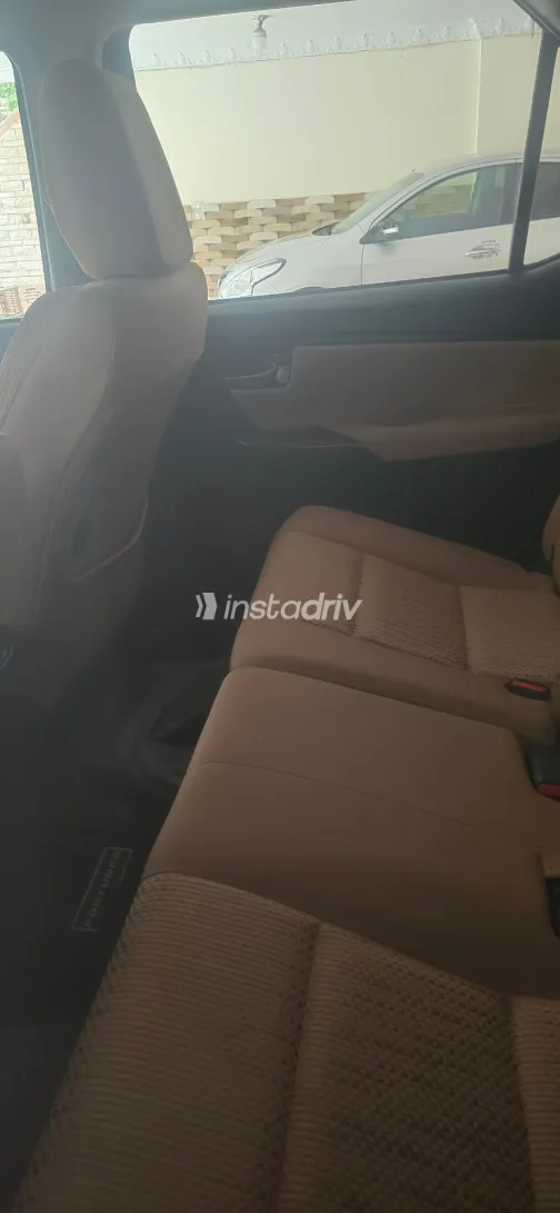 Toyota Fortuner 2024 White Used for Sale - 7