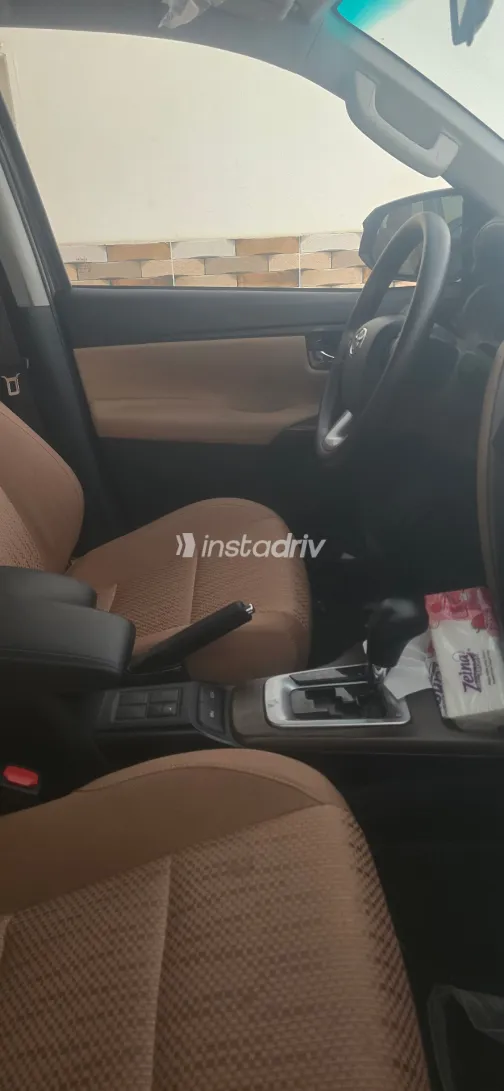 Toyota Fortuner 2024 White Used for Sale - 10