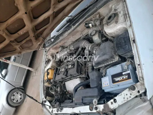 هيونداي إلنترا 1995 أبيض مستعملة للبيع - 3