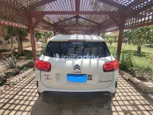 سيتروين C5 اير كروس 2020 أبيض مستعملة للبيع - 8