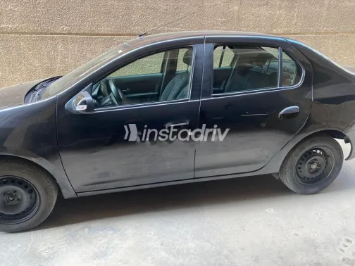 Renault Logan 2017 White Used for Sale - 5