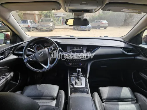 Opel Insignia 2019 Dark Red Used for Sale - 4