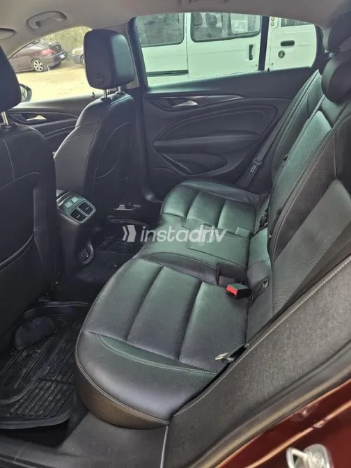 Opel Insignia 2019 Dark Red Used for Sale - 5