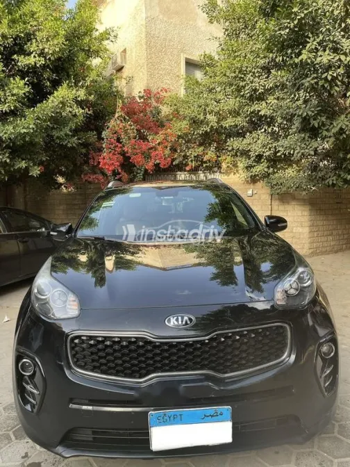 كيا سبورتاج 2017 أسود مستعملة للبيع - 2
