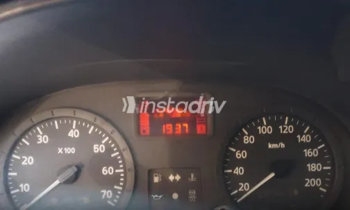 رينو لوجان 2014 فضي مستعملة للبيع - 5