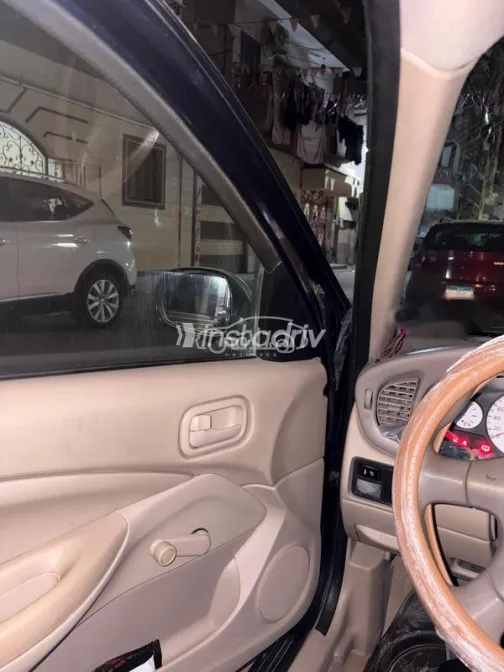 Nissan Sunny 2005 Dark Green Used for Sale - 5