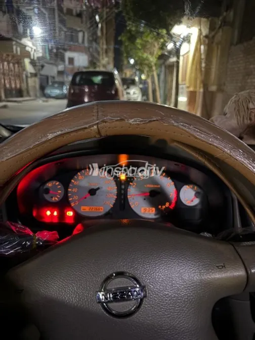 Nissan Sunny 2005 Dark Green Used for Sale - 7