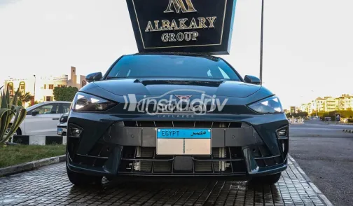 Cupra Leon 2025 Gray Used for Sale - 5