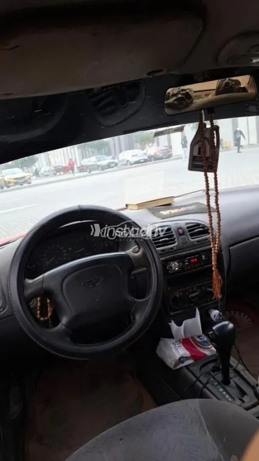 Daewoo Nubira 1999 Red Used for Sale - 9